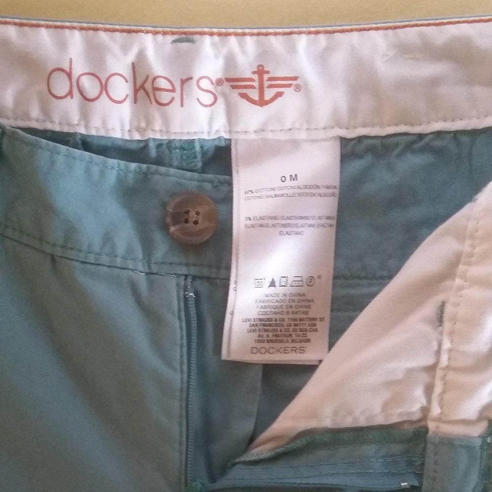 NWOT Women's Dockers Weekend Chinos
